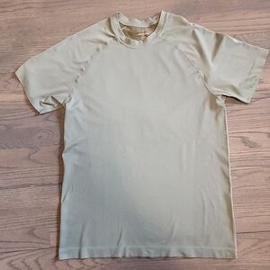 Fabletics Men's The Training Day Tee Neo Olive Green Size Medium Activewear